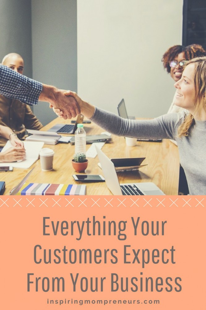 Do you know what your customers want from you? Start with what all customers want. Start here. Read more at inspiringmompreneurs.com #HowtoGiveCustomersWhatTheyWant