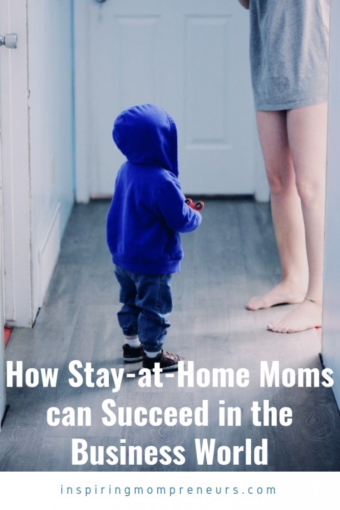 Are you a Stay-at-Home Mom who would like to make some income? Go to Inspiringmompreneurs.com for fab advice and ideas. #HowStayatHomeMomscanWorkfromHome