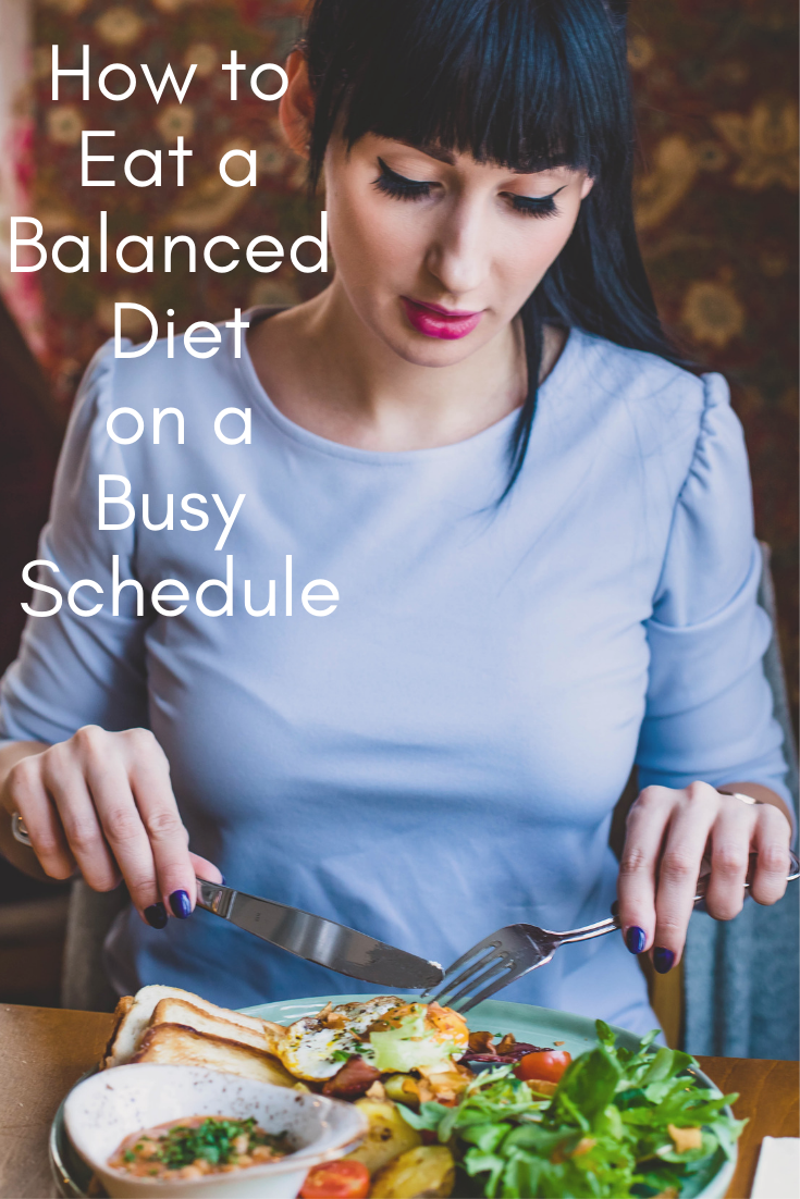 In our fast-paced world it's so easy to neglect ourselves. Let's start with a well balanced diet. Helpful Tips c/o Helen Bradford. #howtoeatabalanceddiet #eathealthyontherun #healthydiet 