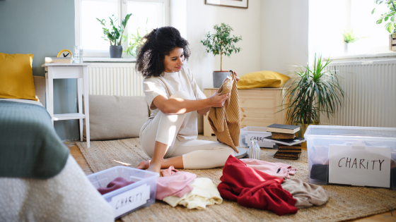 10 Pro Tips For a Stress-Free Move | declutter