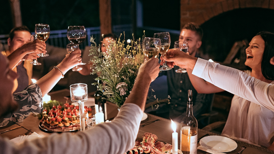 Celebrate Company Anniversary in Style: 8 Hacks To Throw an Unforgettable Party | thank your team